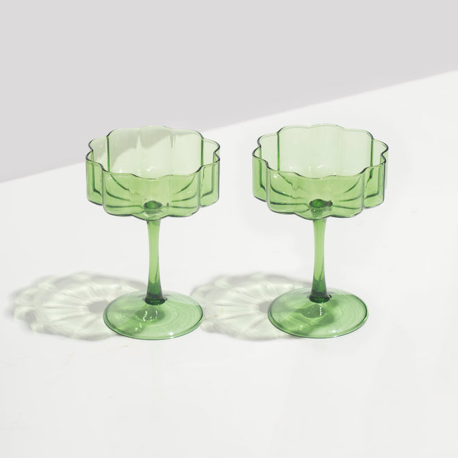 Wave Coupe Glasses in Green, S/2 | Fazeek