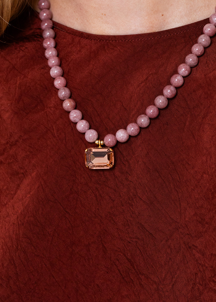 Sidonie Necklace in Rhodonite | Jennifer Behr