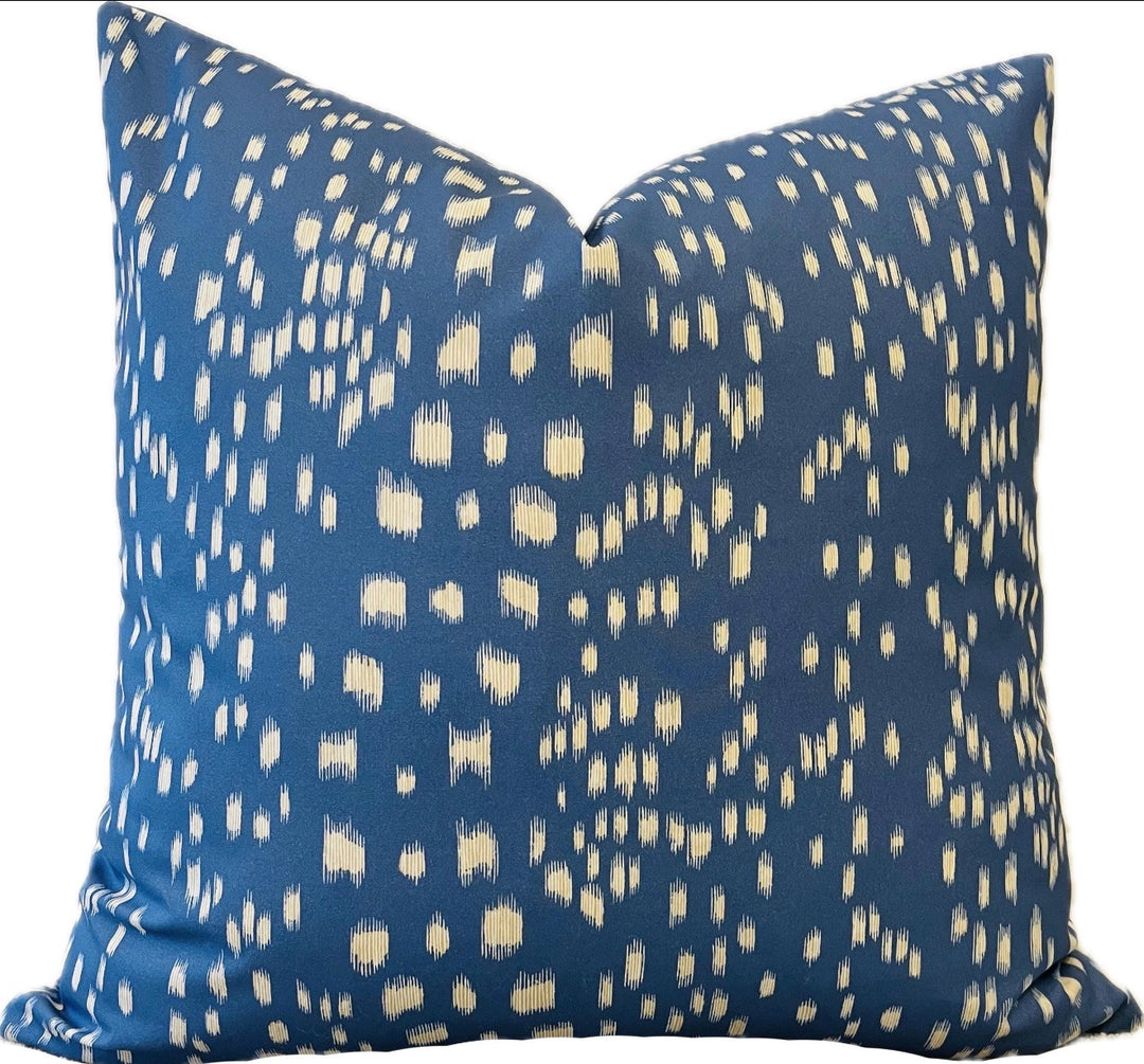 Brunshwig & Fils Les Touches Reverse Pillow in Blue, 22x22