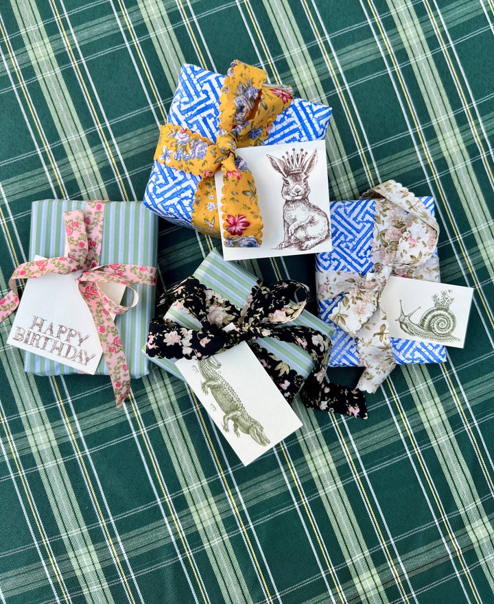 Gator Crossing Gift Cards | Alexa Pulitzer