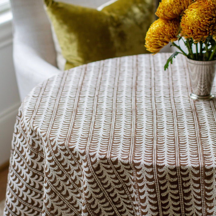 Fleur Tablecloth in Chocolate Brown,  120" Round