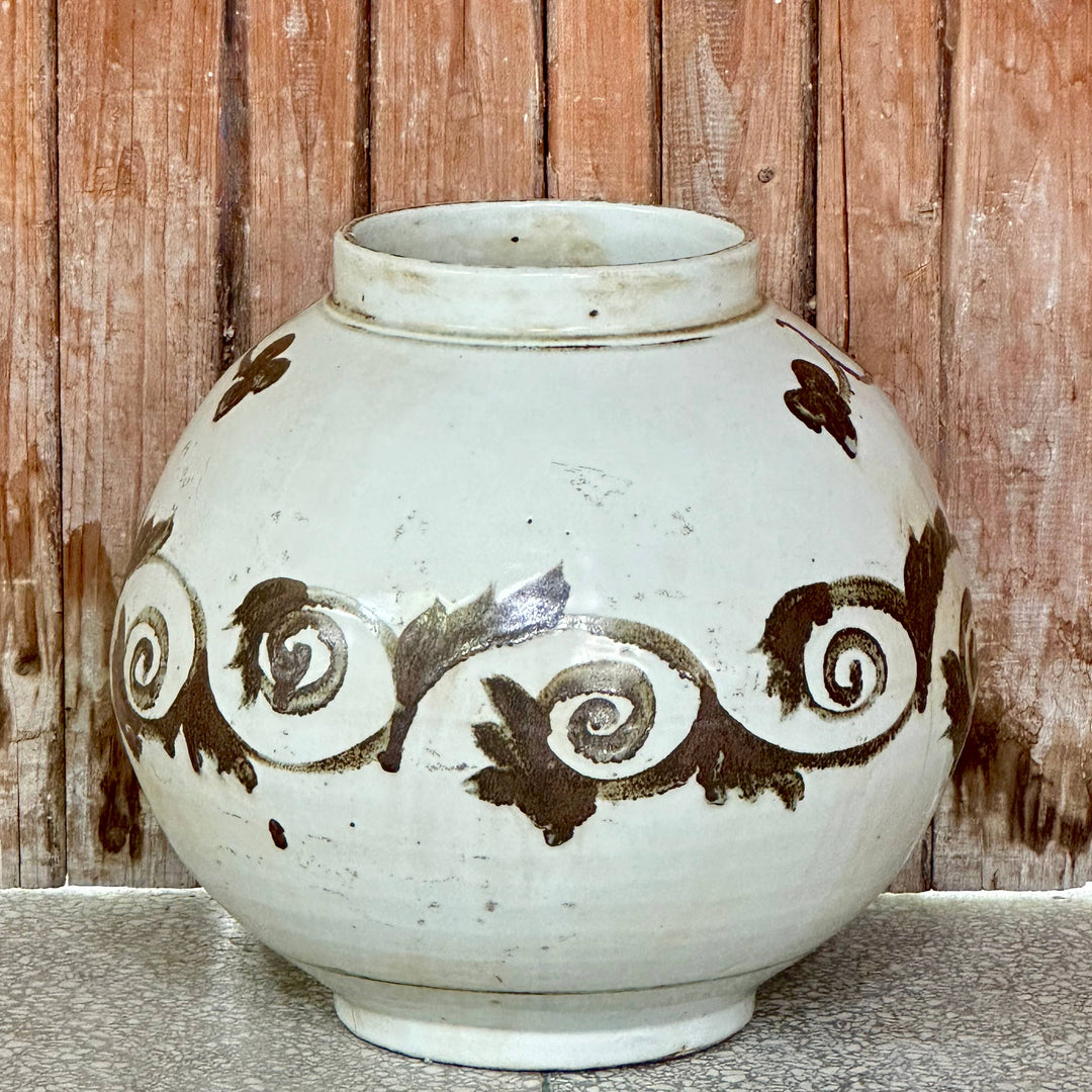 Porcelain Jar, Floral Scroll