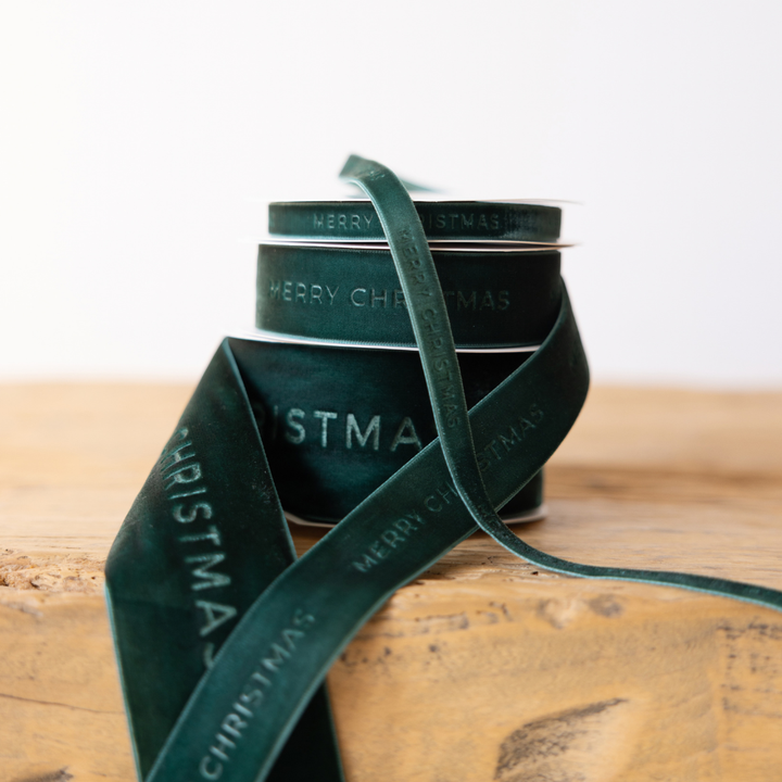 Velvet Merry Christmas Ribbon in Green, 1" W