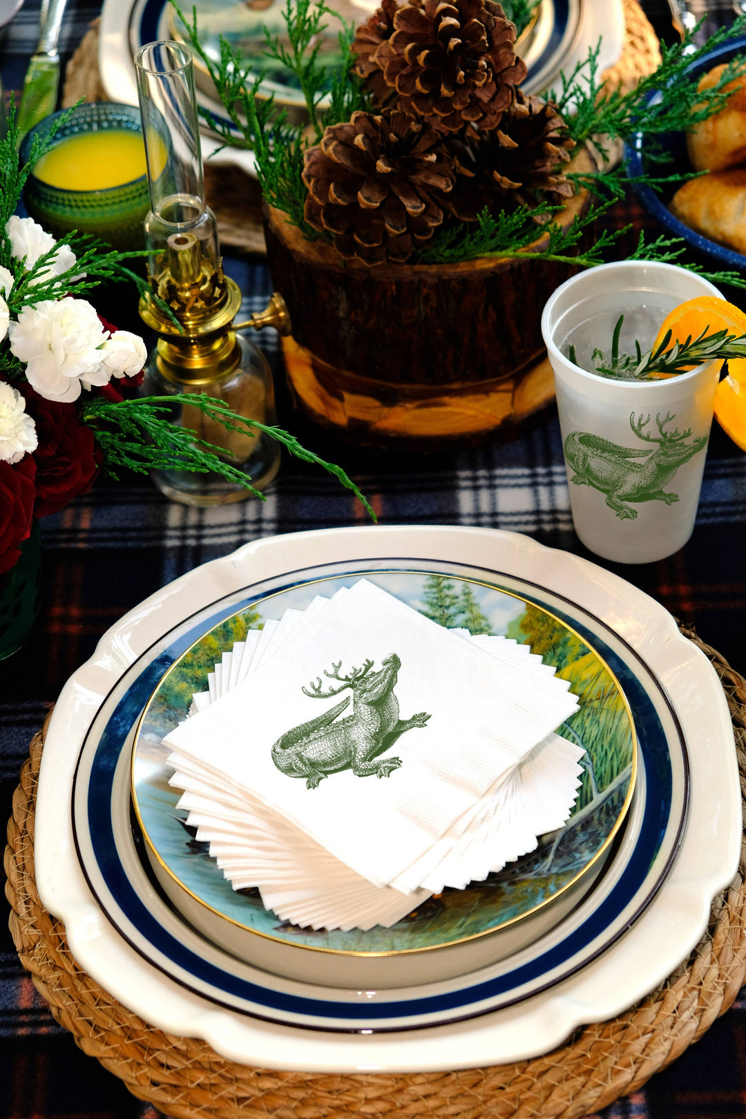 Christmas Gator Pearlized S/12 | Alexa Pulitzer