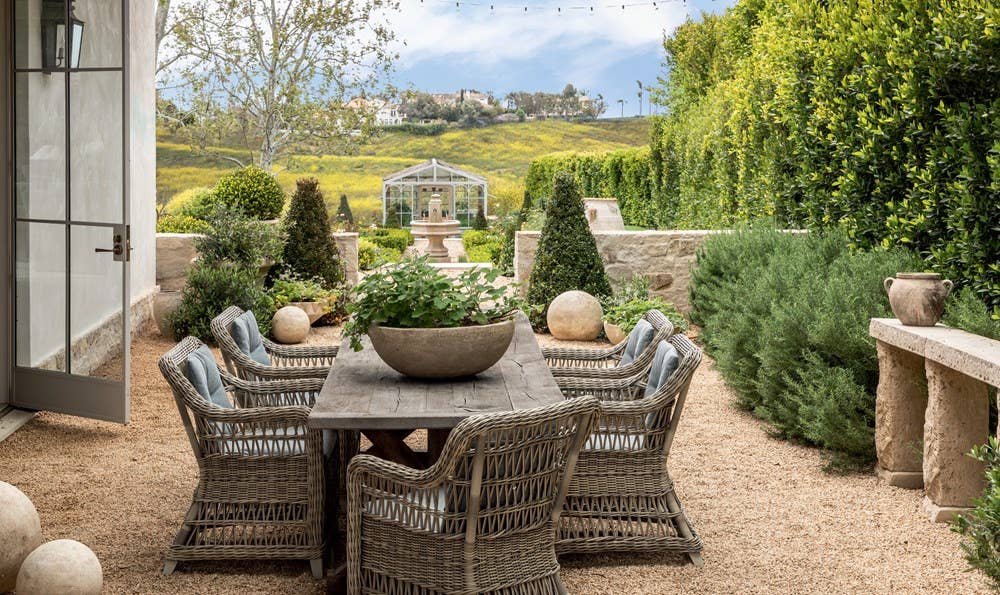 Patina Homes & Gardens Book