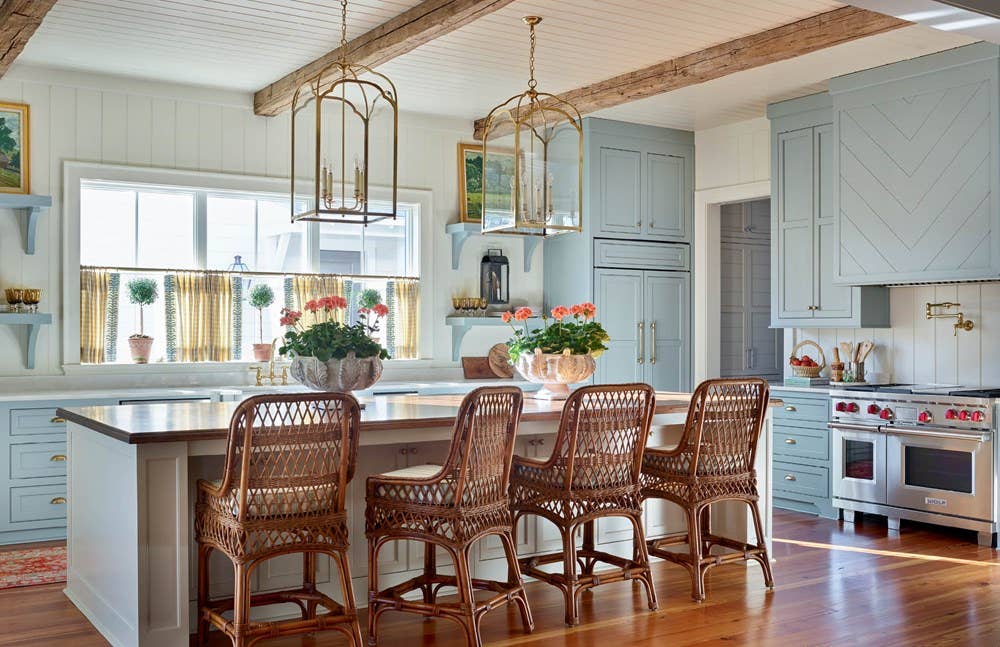 Home Again: A Return to Gracious Interiors Book | James T. Farmer III