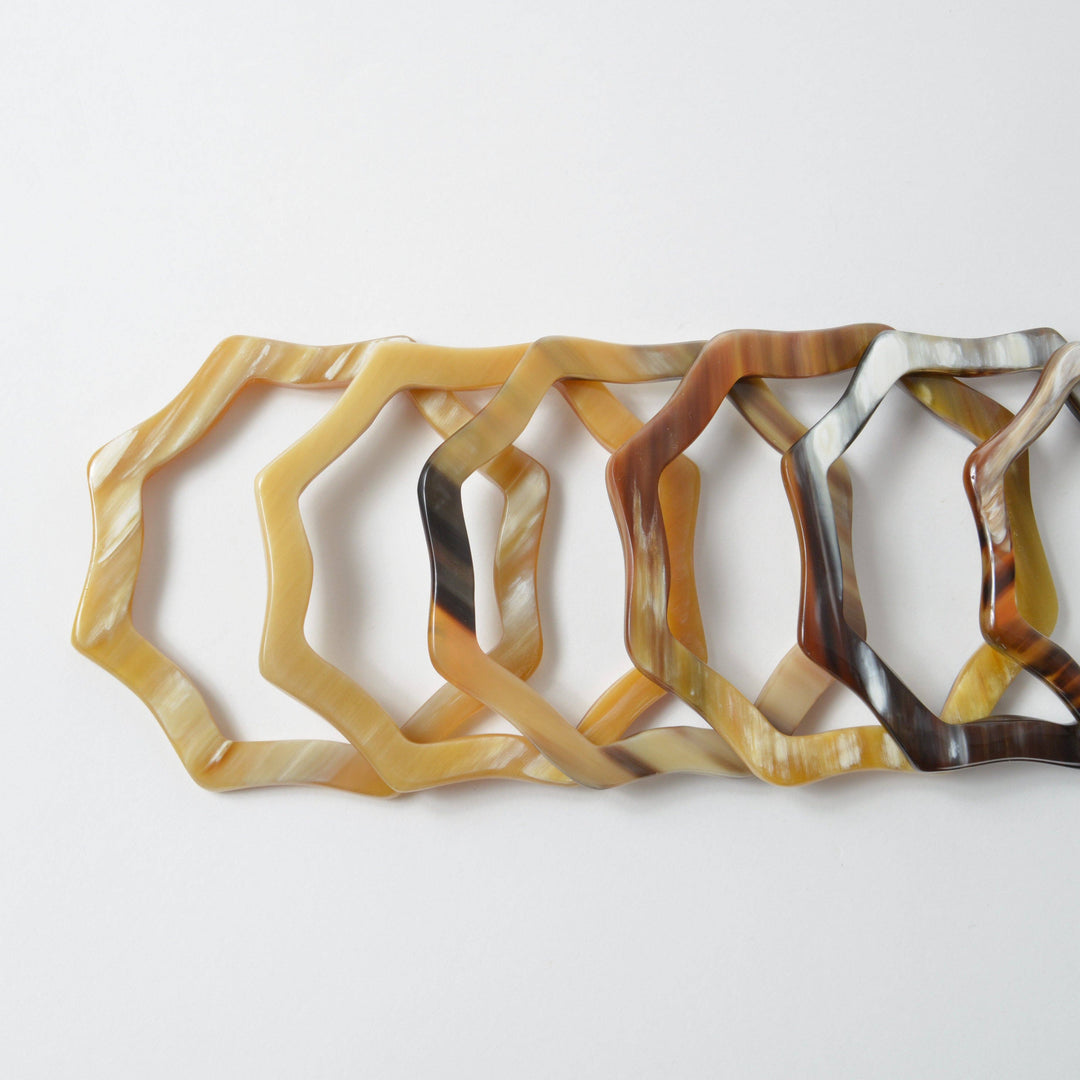 Horn Scalloped Bangle