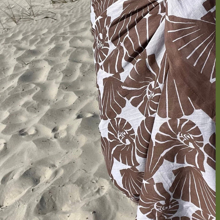 Harbor Shells Pareo in Driftwood