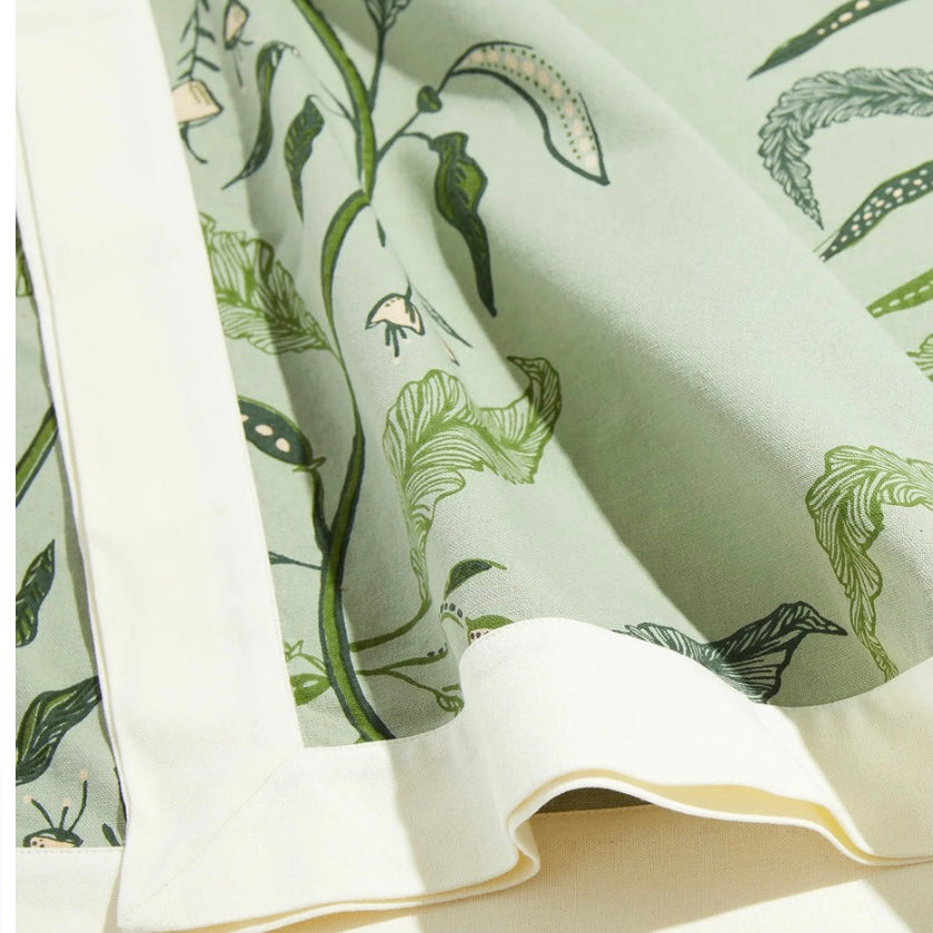Tuileries Evergreen Tablecloth, (60x90) | Maison Venu