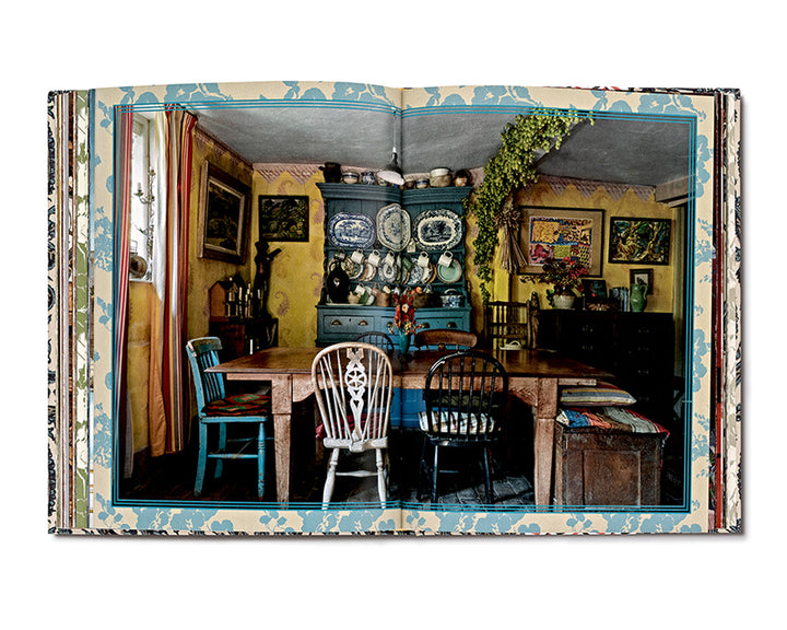 "Casa Cabana" Book