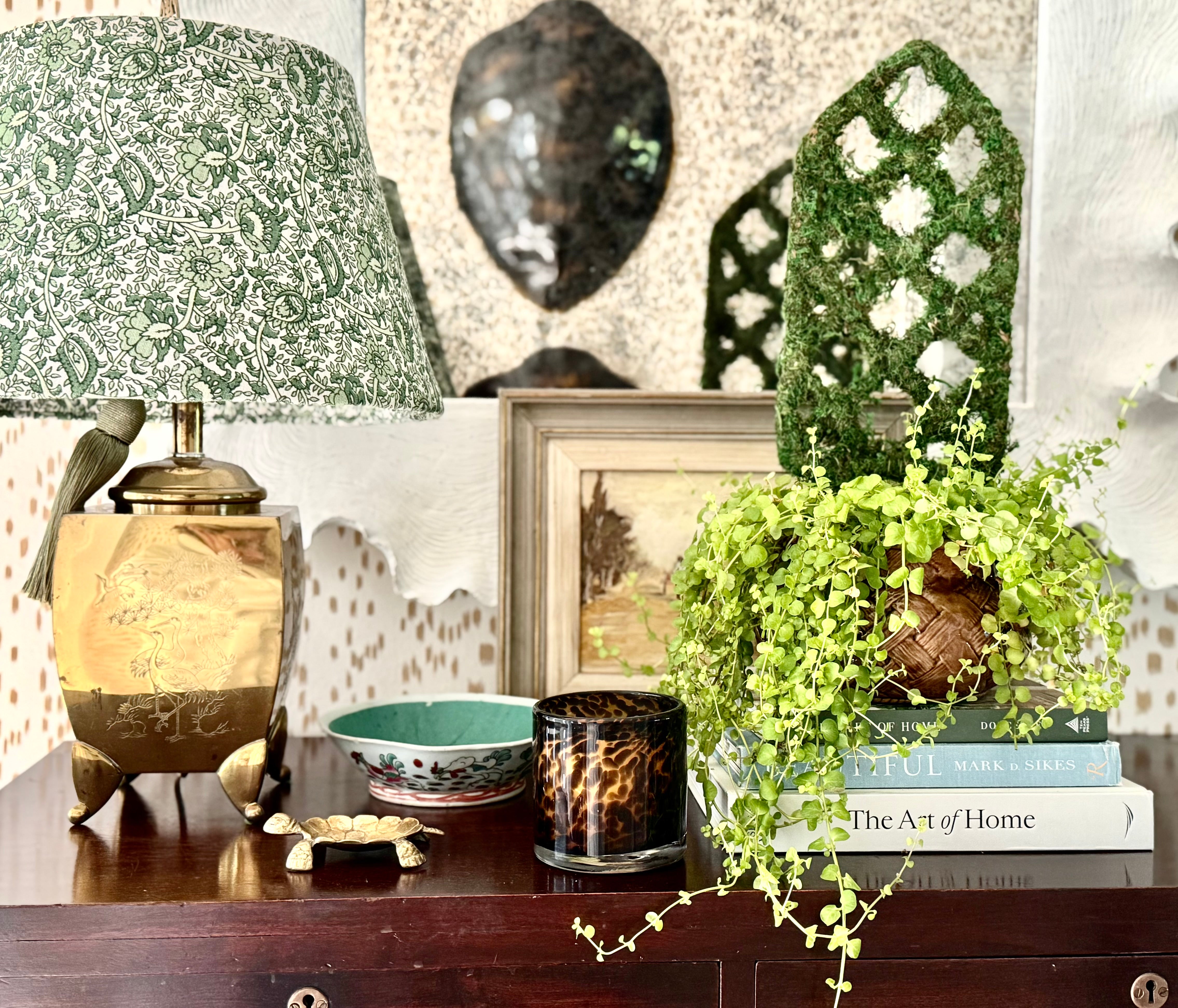 ABOUT US – Hunt and Hostess