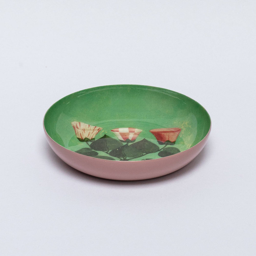 Floral Round Enamel Tray in Green