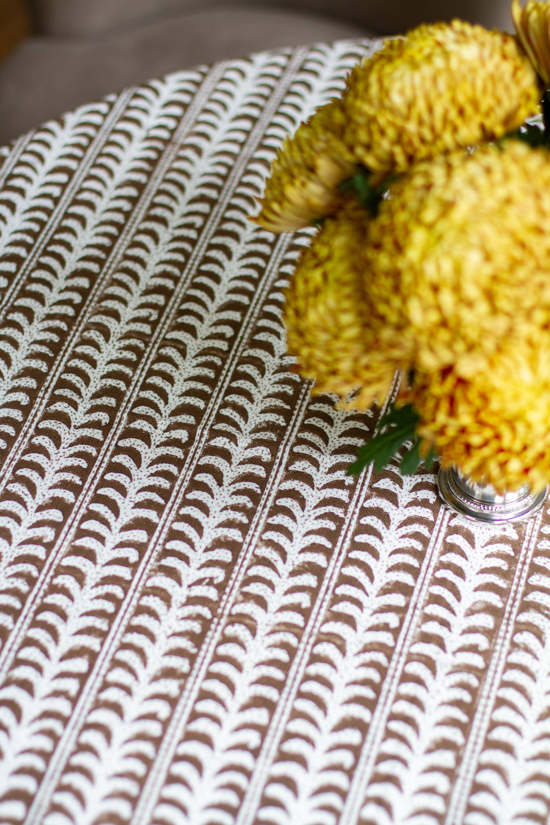Fleur Tablecloth in Chocolate Brown,  120" Round